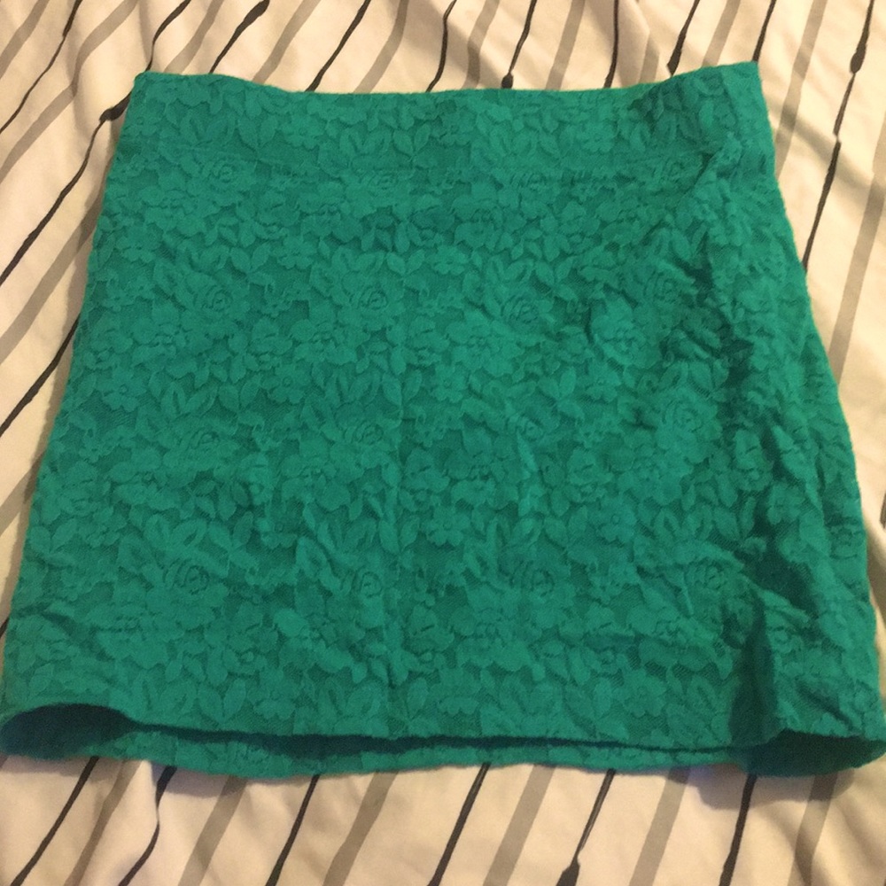 Floral mini skirt
